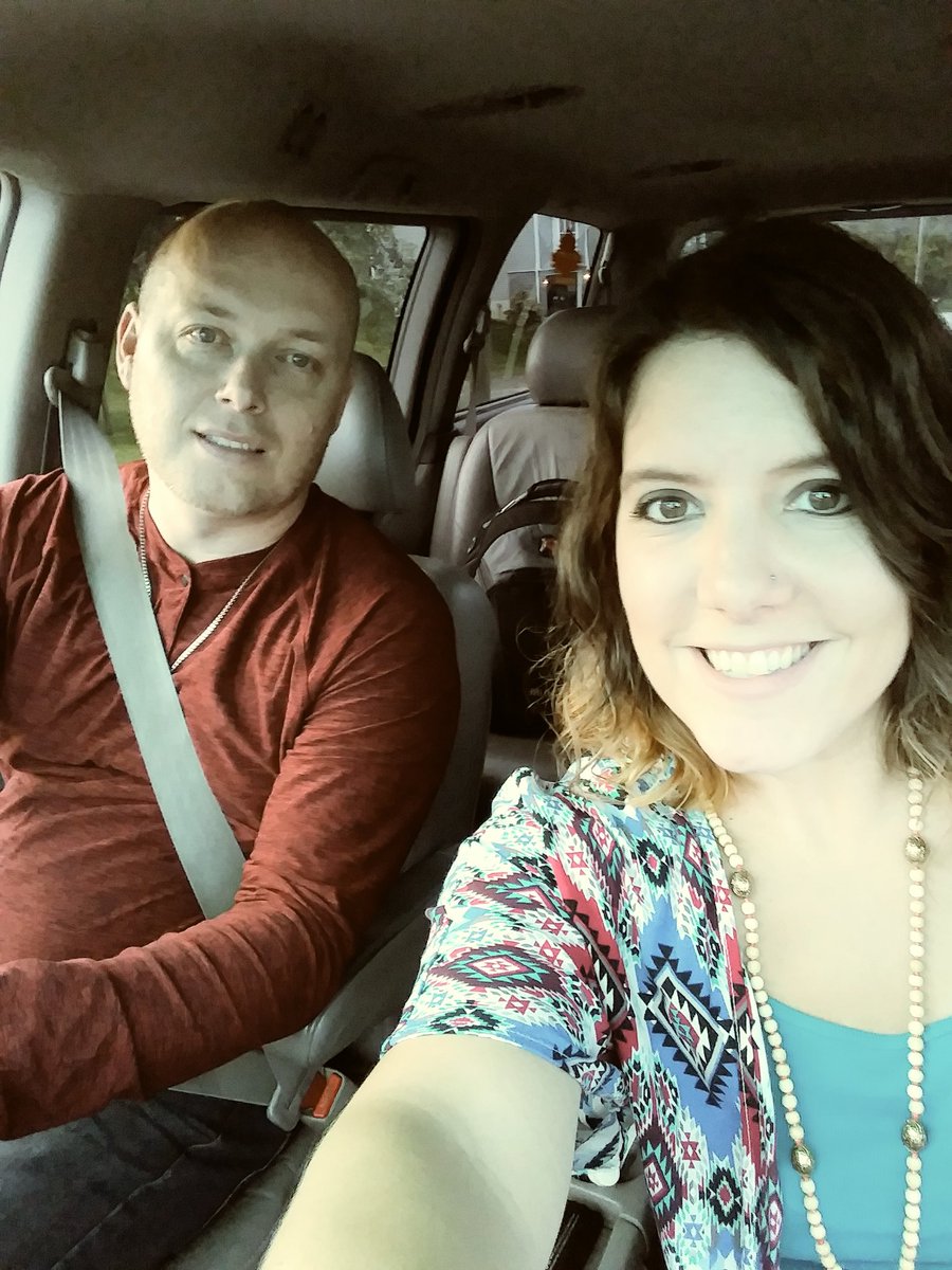 AlonnaKindle's tweet photo. Im so lucky to have this man as my husband..he is such an amazing man . i love him more than words can explain https://t.co/F8tOphhnd1
