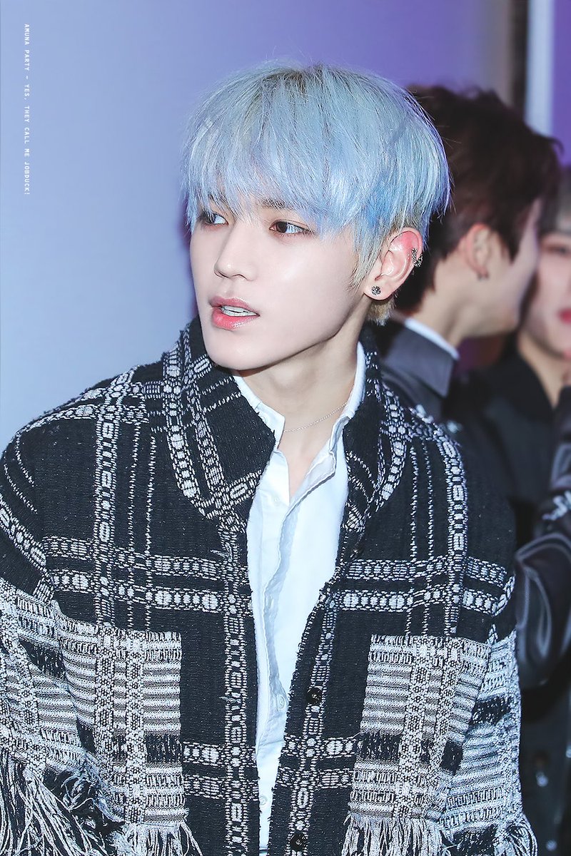 amunaparty's tweet photo. 171021 SFW JARRET 
#NCT #태용 #재현
https://t.co/t0RcDWe23z
https://t.co/wCw9Sz9eEe https://t.co/Fg9WYp9qr1