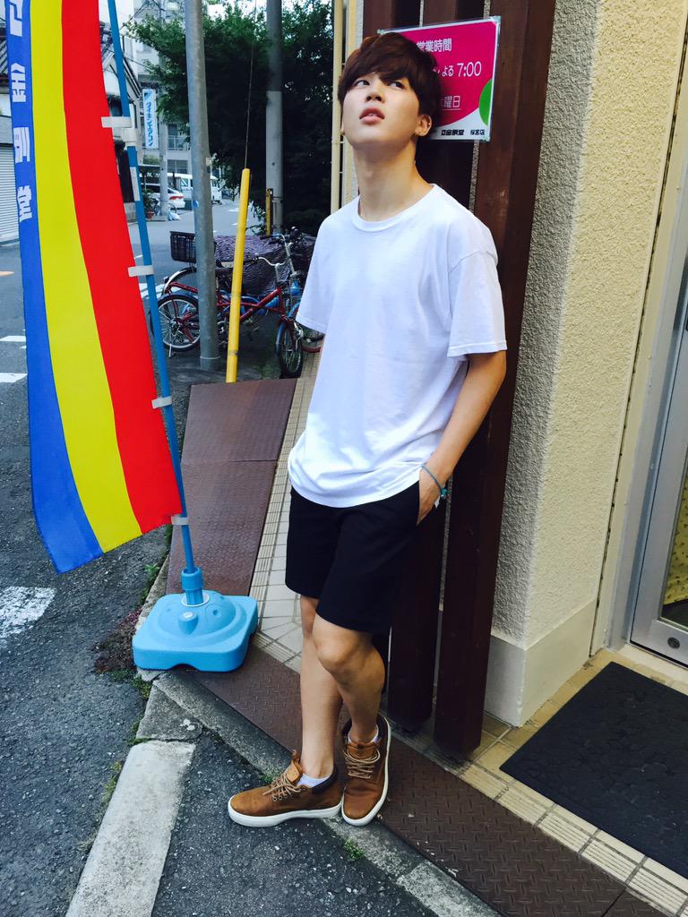 Redbean_evil's tweet photo. ลุคแฟนหนุ่ม ลุคนายแบบ ลุคนักเต้นสุดแซ่บ ลุคคุณตำรวจสุดหล่อ  โอ้ยยย 
ใครต้านไหวก็เชิญ แต่เราไม่ไหว!!! #ทีมจีมินเมะ #ลัทธิจีมินเมะ https://t.co/GT2W6PizNY