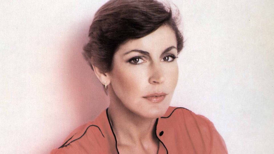 Happy 76th Birthday to Helen Reddy, a woman who continues to inspire me every day. 