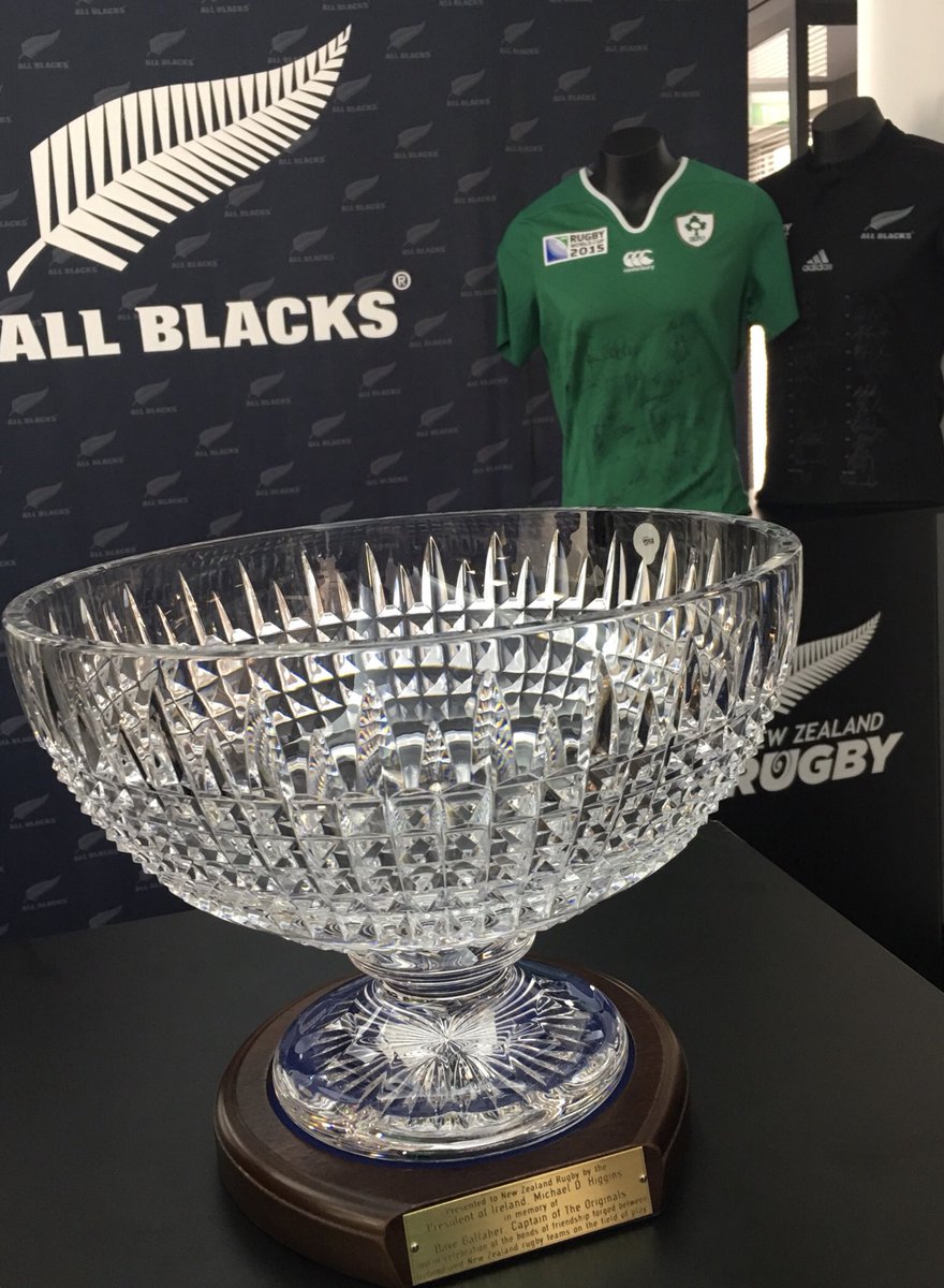 MFATNZ's tweet photo. Delighted @PresidentIRL &amp; Sabina visited @NZRugby to present gift in memory of Originals captain #DaveGallaher &amp; receive @AllBlacks jerseys! https://t.co/gpeWRFBvy0