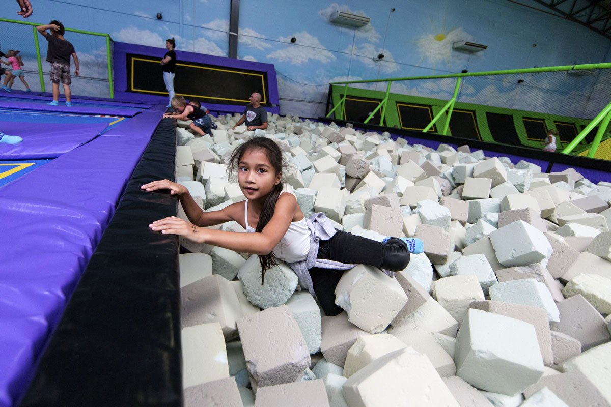 jumparoundpark's tweet photo. Midweek mayhem!
Come and let off some steam with us! Jump until your hearts content :)
#jumparound #trampolinepark #capetown #midweekmayhem https://t.co/esuwAqDIxO