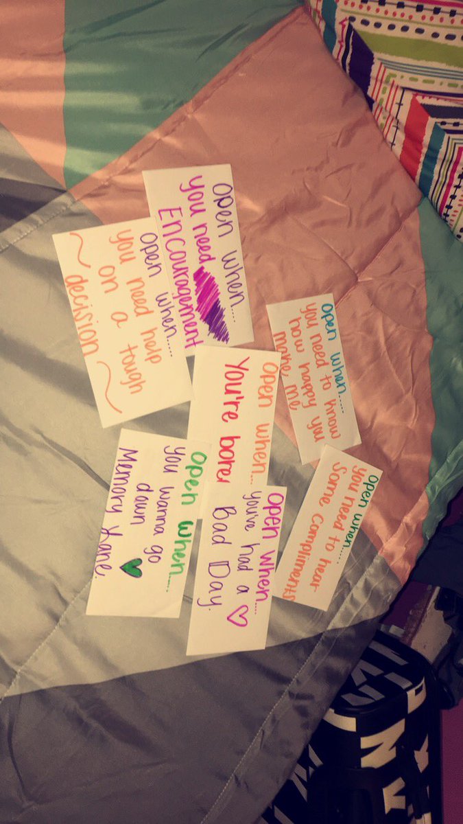 _Autumn_Marie's tweet photo. So I made these envelopes for Sam (didn't write the letters yet) my mamaw found them &amp; wrote her own letters to me. I don't deserve her ❤️ https://t.co/uNJULqiMN7