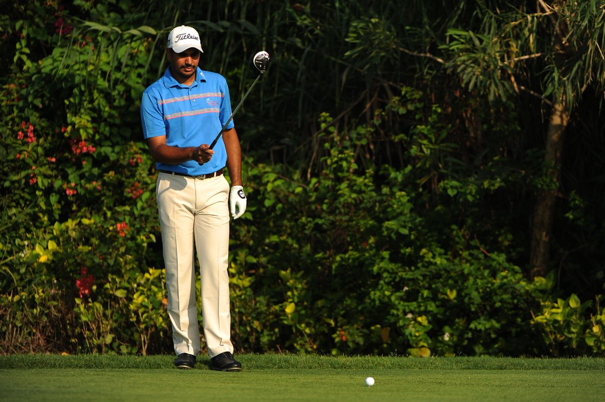 asiantourgolf's tweet photo. What was in @gagsbhullar's bag when he won the 2017 Macao Open ? Link here https://t.co/HSyqNaGYNm #MacaoOpen #whereitsAT https://t.co/dgpRJxpPEB