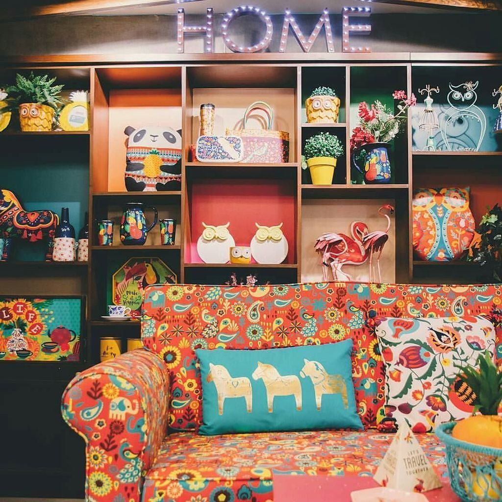 Chumbak's tweet photo. Stand a chance to be featured like @arya_photography_services.
Upload your images of any Chumbak store with #Chumb… https://t.co/AV590HWkf8 https://t.co/InKlVjjicS