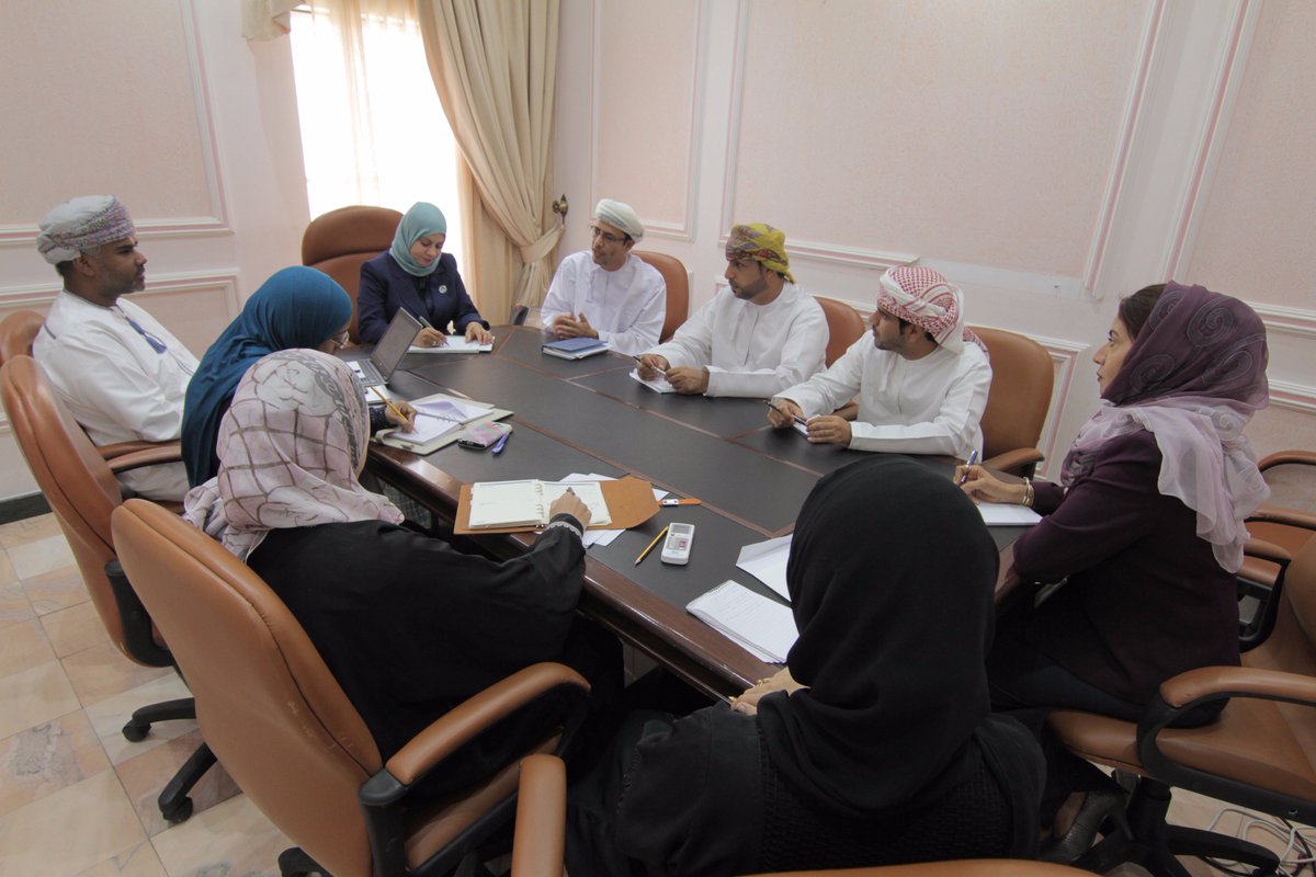 #المركز_الوطني_للتوجيه_المهني وشركة النفط العمانية <a href="/OmanOil/">شركة النفط العمانية</a> في اجتماع لمناقشة برنامج "غايته" للعام الدراسي 2017/2018