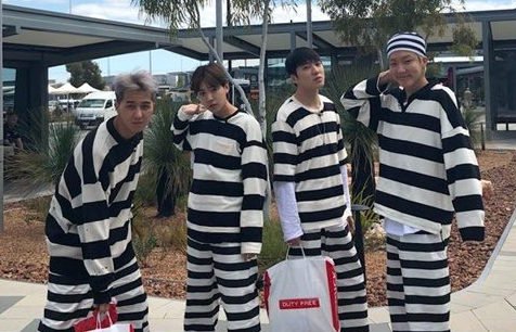 soompi's tweet photo. #WINNER’s “Youth Over Flowers” Announces Broadcast Date
https://t.co/3OtWZOLpqo https://t.co/bSXIdBuRuA