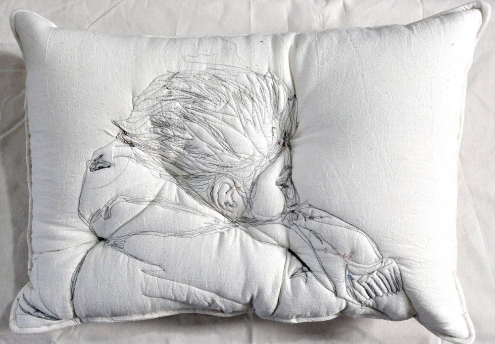 womensart1's tweet photo. From the 'Sleep series' by Maryam Ashkanian, contemporary Iranian artist who uses  textiles as a medium #womensart https://t.co/V266QQ1Vra