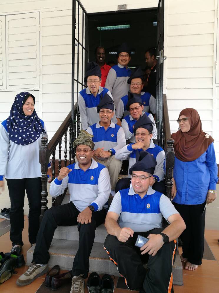 ZambryOfficial's tweet photo. #PermukimanMB : Muzium Beruas yg menyimpan pelbagai khazanah lama. Dicadangkan Beruas menjadi pekan warisan. https://t.co/FT9mhDSr9b