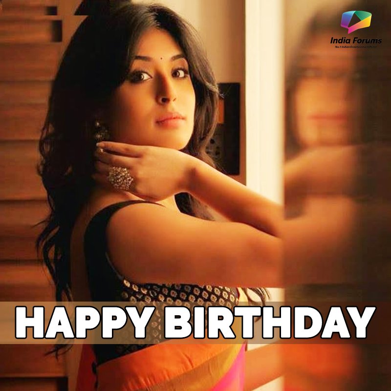  wishes a very HAPPY BIRTHDAY to the Gorgeous and Beautiful   to wish 