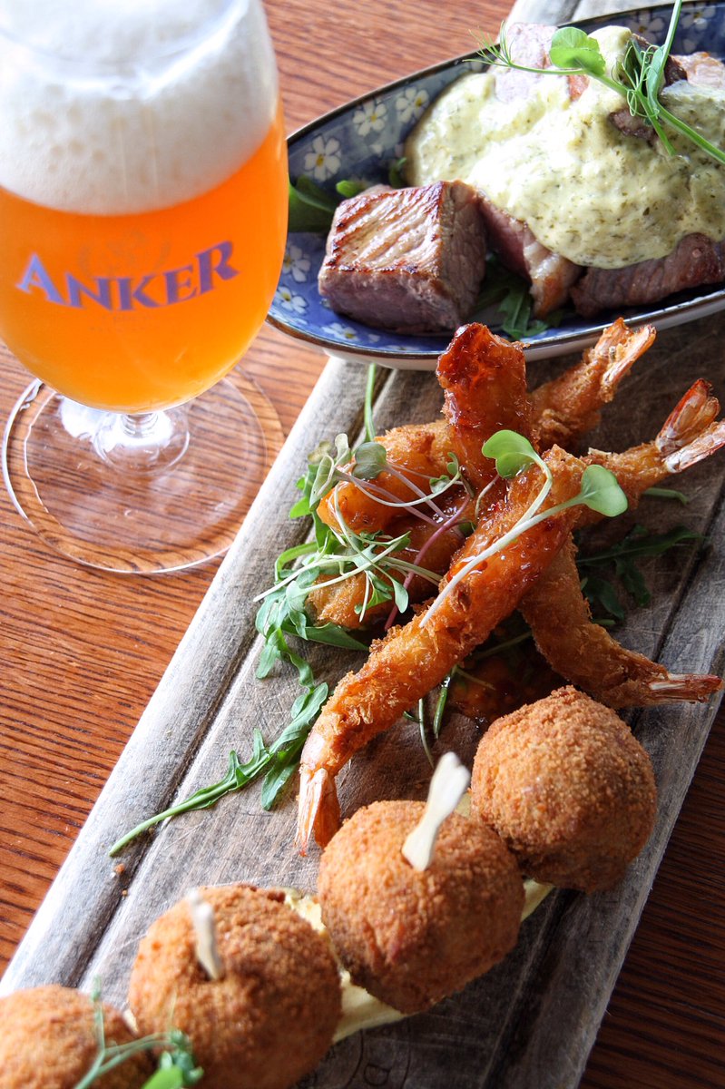 anker_brew's tweet photo. It’s #MuseumNight tonight at the @vandawaterfront &amp; for 200ZAR you can enjoy 3 Tapas and an #Anker Brew at @DenAnker from 3-7pm https://t.co/PZjPFMQRNa