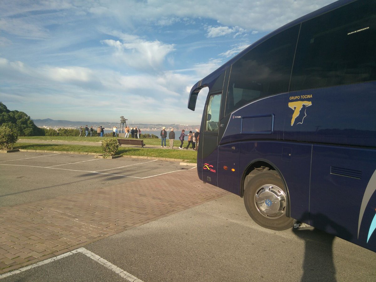 BusbamAutobuses's tweet photo. #BUSBAM en el #cabosanlorenzo La Providencia #gijon Disfrutando de las vistas.
Fotos gracias a Diego Juan de la Cruz :) https://t.co/59NoRINtcT