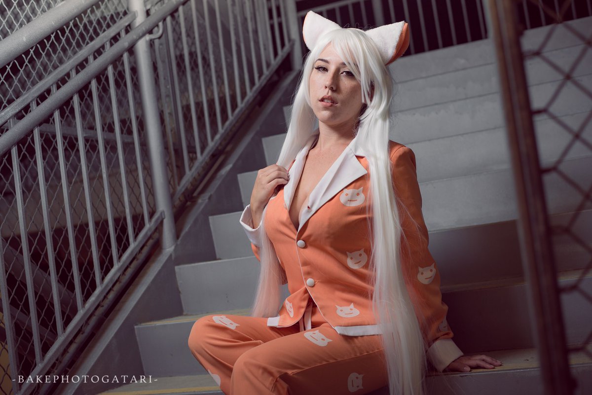 ariella_darling's tweet photo. 🐱🐱🐱
📸 bakephotogatari
#blackhanekawa #bakemonogatari https://t.co/7tYZ3pE1nL