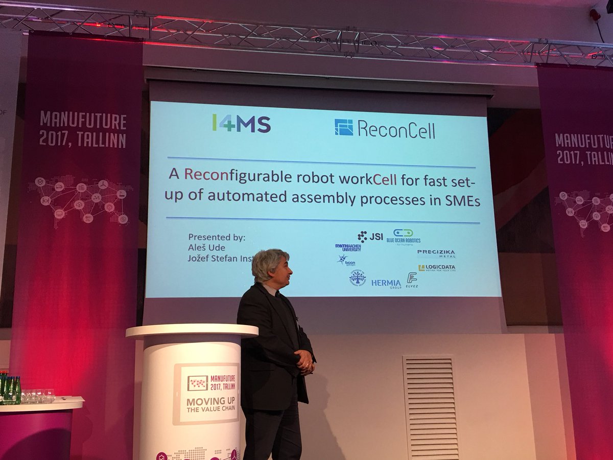 EFFRA_Live's tweet image. Aleš Ude of #JozefStefanInstitute presents @ReconCell, #ReconfigurableRobot workcell | #manufuture2017 #robotics #FoF_Eu #InvestEUresearch