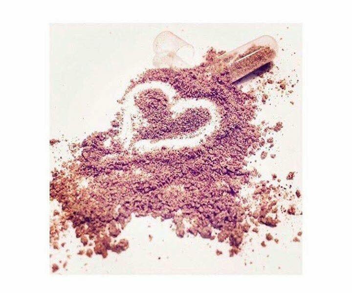 alexgraham78's tweet photo. Thank you to another secret magic mumma for your order of berry capsules ๐๐๐
https://t.co/3MC6Bnetqc
#viphealthhub #berrycapsules https://t.co/Ghe0GDDkA9