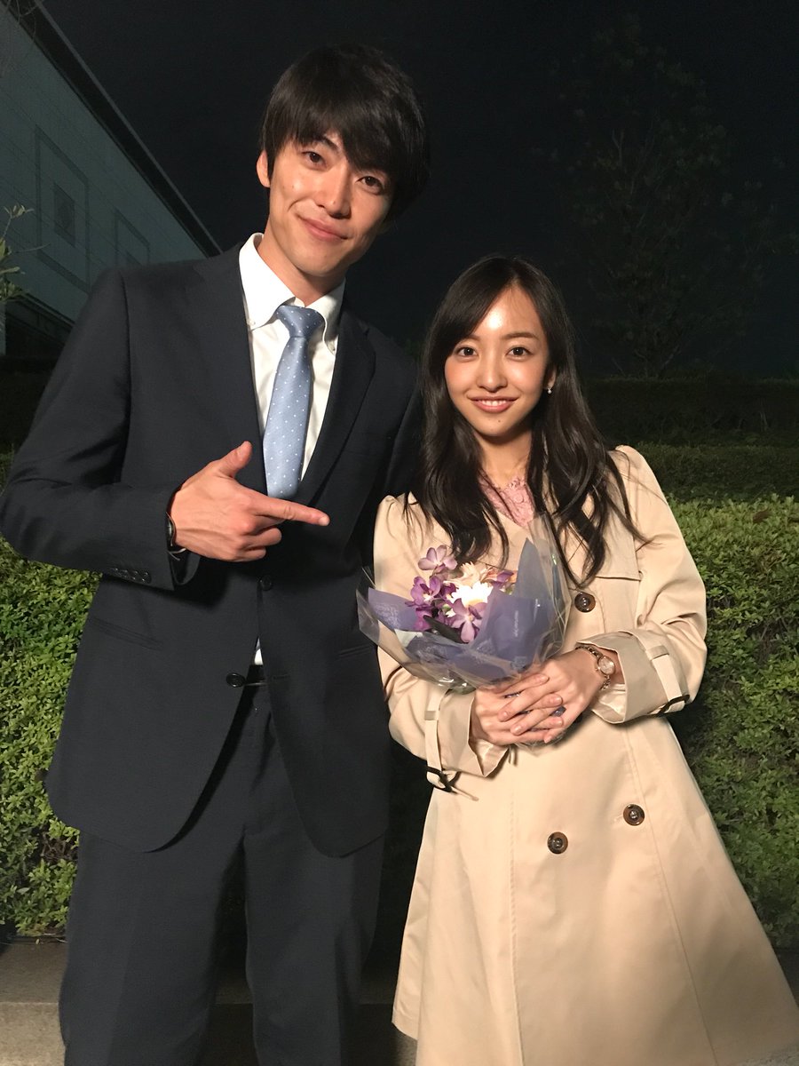 愛人の原石 板野友美 大東駿介と2ショットでクランクアップ報告 フリンジマン モデルプレス