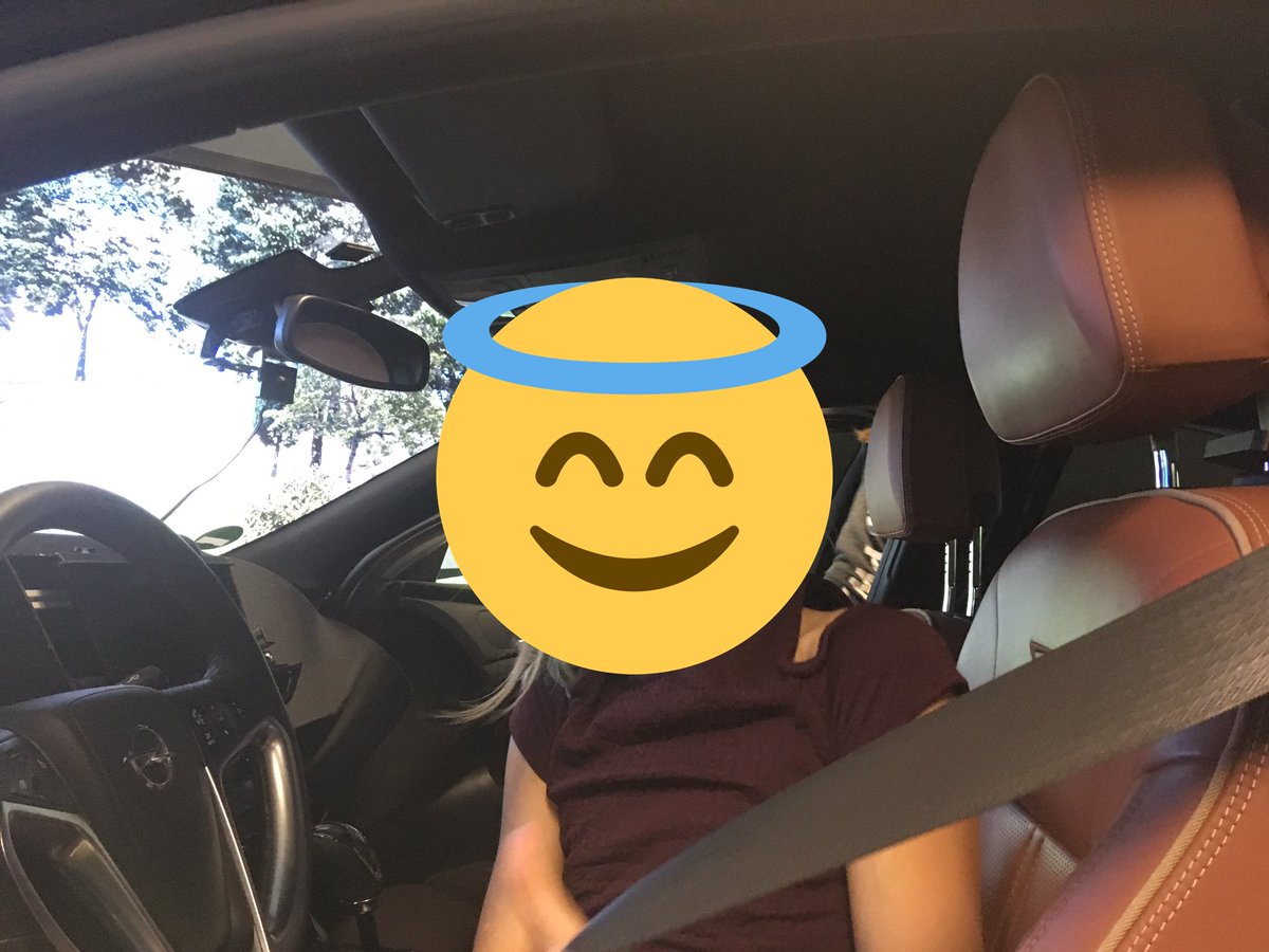 OpelBlitzKidz's tweet photo. Wir sind selbst Auto gefahren und es kam eine Stimme von draußen die uns gewarnt hat. Lea ist wie ein Engel gefahren #BlitzKidz #200PS https://t.co/O97v4g0oIp