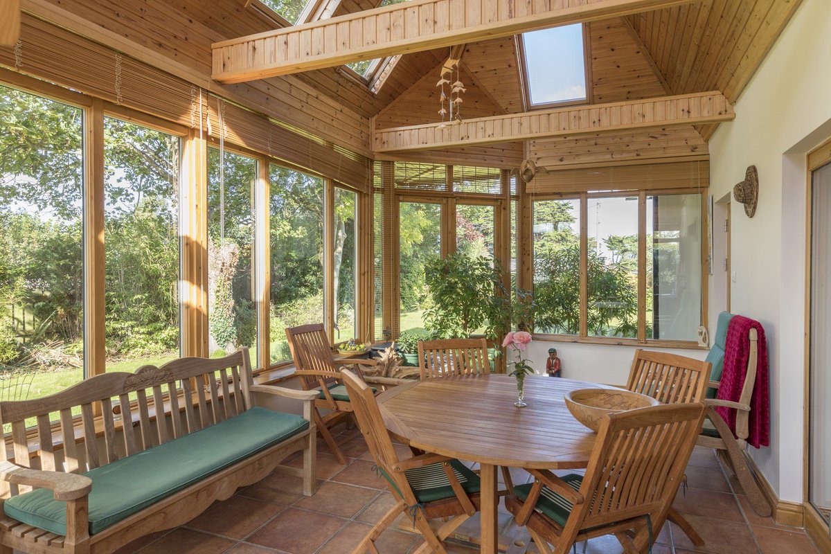 GallagherQuigle's tweet photo. Dive into Luxury - Howth Family Home -https://t.co/KvF8BPw54V https://t.co/oGZXxjsJkB