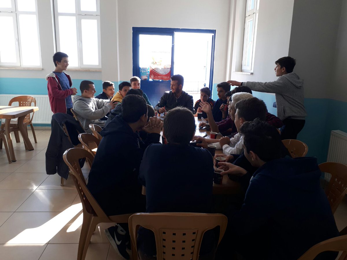 AgdTekirdag's tweet photo. KANTİN BULUŞMALARI || 
Kumbağ Mesleki ve Teknik Anadolu Lisesi Kantin Buluşması

|| Sevgi ve Kardeşliğin Teminatıyız https://t.co/FGVfdBHKWy