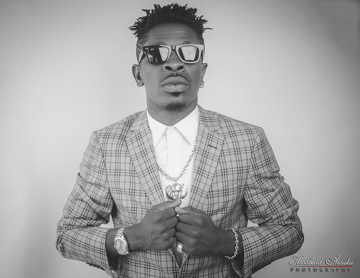 PhotoGroupeGH's tweet photo. Had a portrait session with Champion @ShattaWaleGH the other day. #ADK #Champion #Majikal https://t.co/Y9VrI7VSbo
