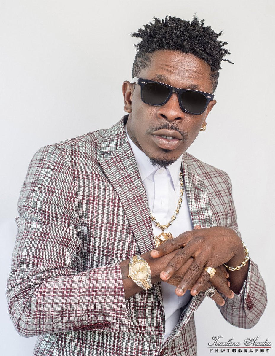 PhotoGroupeGH's tweet photo. Had a portrait session with Champion @ShattaWaleGH the other day. #ADK #Champion #Majikal https://t.co/Y9VrI7VSbo