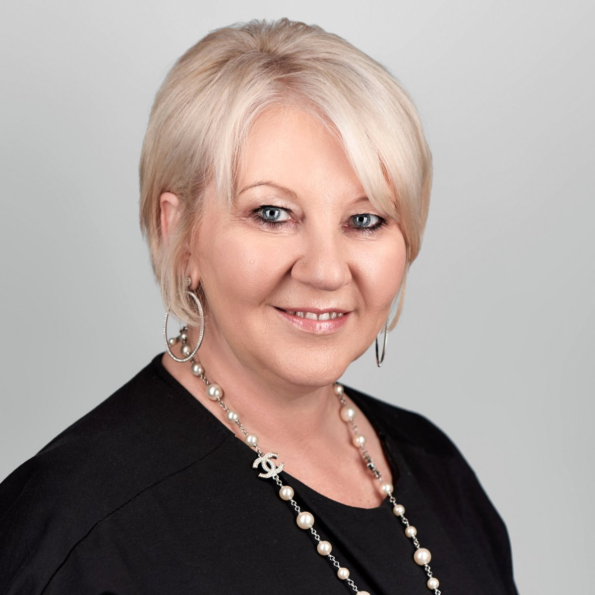 egsolutions's tweet photo. "Get local representatives to help you understand the cultural differences." | @ElizabethGooch #BCCTrade @bccexport 
#ExportingisGREAT https://t.co/ytJ1aFFa7I