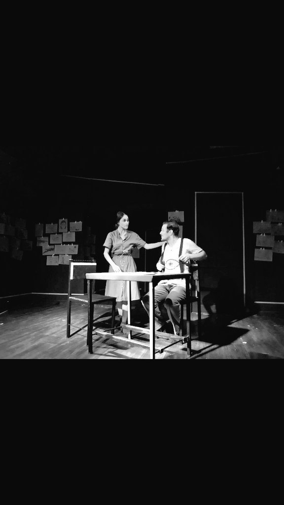 Bu akşam 20.30!

Asmalı Sahne!