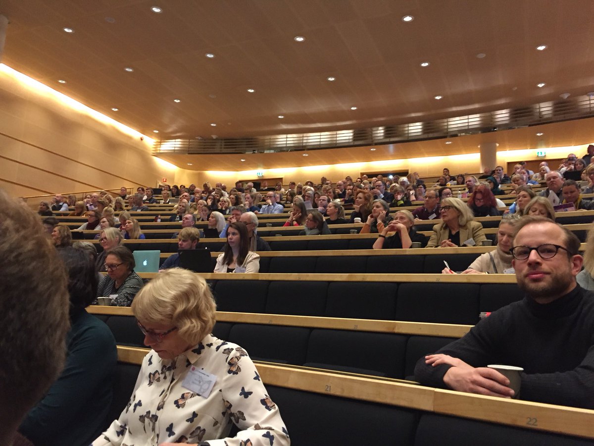 roald_v's tweet photo. Skolelederdagen på Blindern idag! #skolelederdagen #fagbokforlaget #uio https://t.co/sk3VP9FGsB
