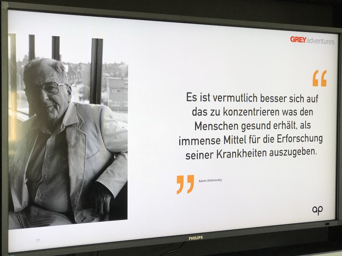 ra_lf's tweet photo. Session über #salutogenese (<> #pathogenese) von @paetzel (@Grey_Ger) beim @BarCampDUS #barcampDUS zu Gast bei @rponline #fb https://t.co/Mu1jSTm3tB