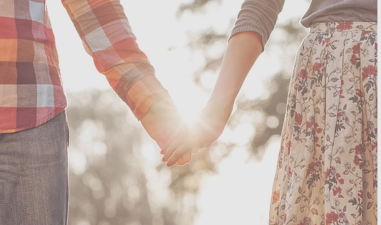 x3church's tweet photo. "I’m convinced there are at least  five vital “touch points” in marriage" https://t.co/qh6s6BtQGV #Communication https://t.co/1Pg6Pd3EOh