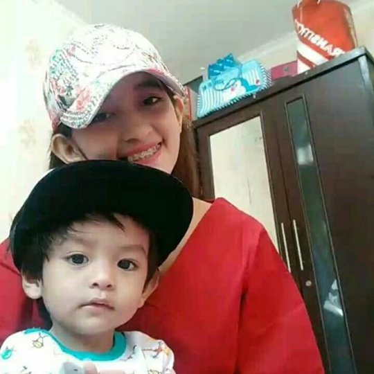 Digar_rahayudin's tweet photo. Pertahankan yah kaka HT nya,Dan semoga nanti malam papa @FildanDa41 bisa dapat tropi
#IDA2017ForFildan https://t.co/RF0WDgvPPe