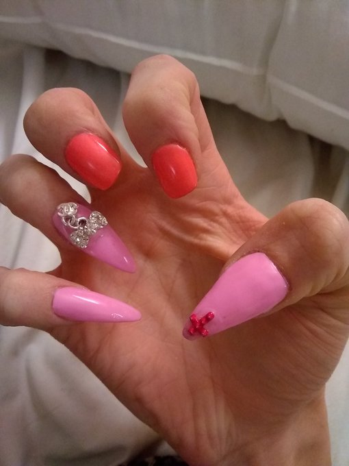 Pretty nails make happy girls https://t.co/ZX2fmwOIj6<a href="/tag/teacon2016"class="tags"><span>#teacon2016</span></a>