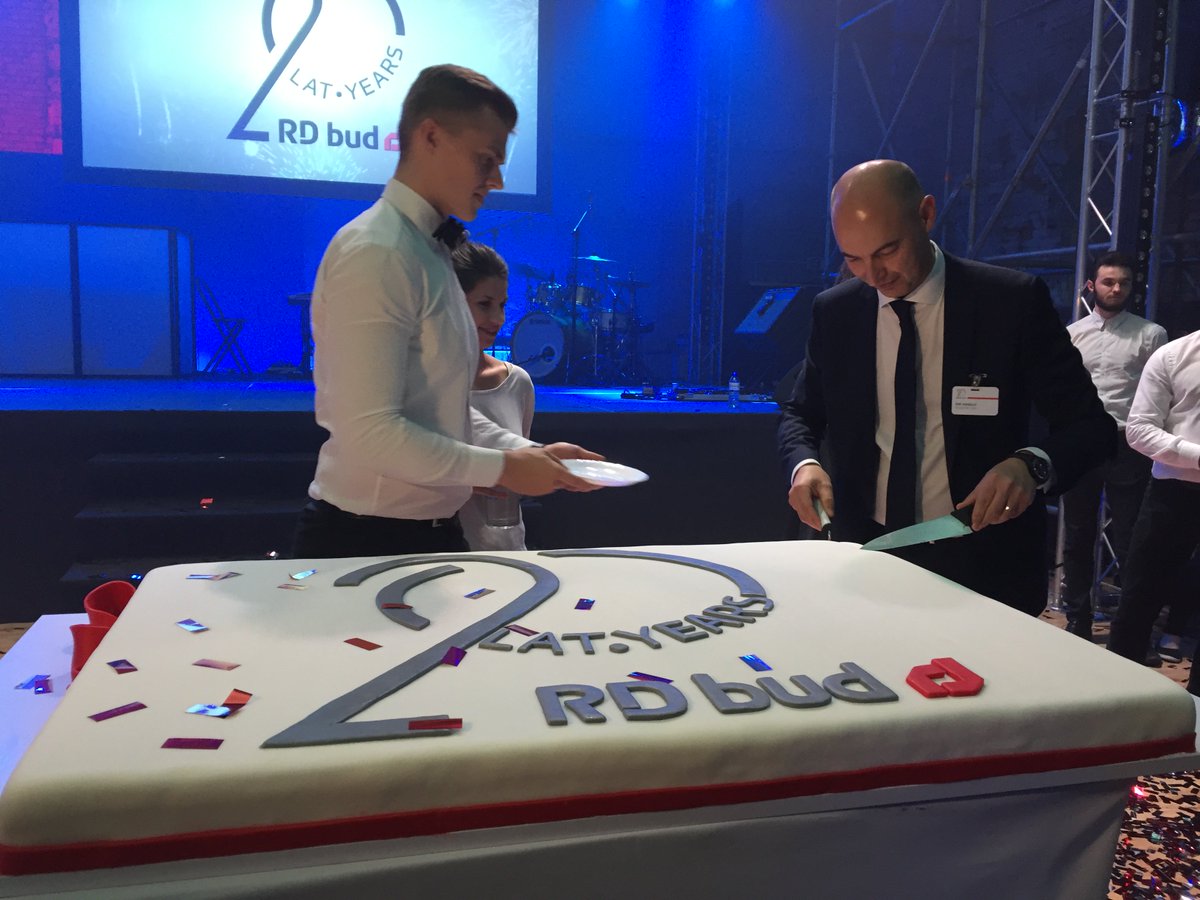 Happy Birthday RD bud! La filiale polonaise de Rabot Dutilleul fête ses 20 ans. #succés #export #réussitefrançaise #merciànosclients !!😀