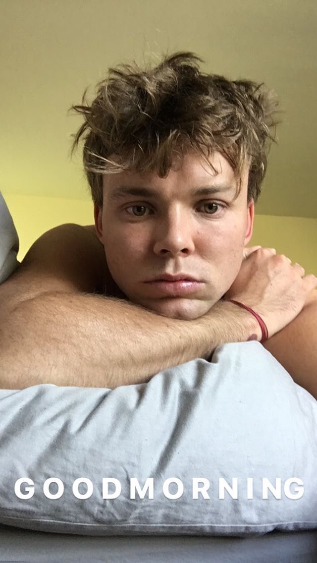 best ashton pics (@bestashtonpics) on Twitter photo 