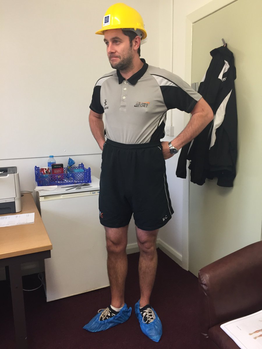 Its all things Health and Safety for our MMU Yr 1 Students in Assessing Risk this morning. Teaching staff are ready.........