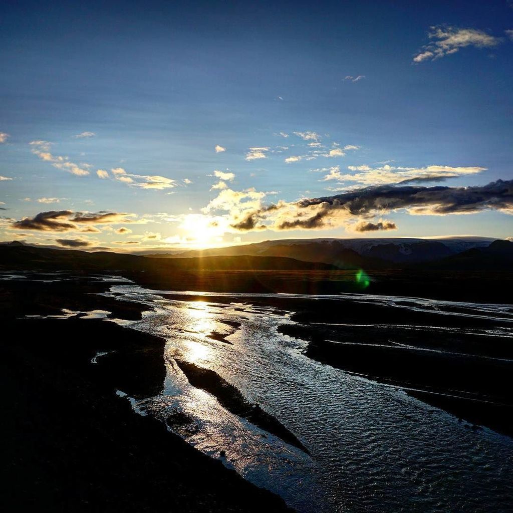 LugaresdeLibro's tweet photo. Thórsmörk, iceland #lugaresdelibro #instagood #nofilter #iceland #islandia #instalovers #instavacation #instagram #vacation #thorsmork #þór… https://t.co/voay6bsFXx