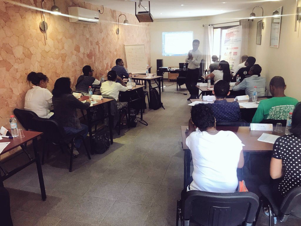 KentiaFormation's tweet image. #formation "Gestion de stocks" Du 13 octobre 2017 à l'Hotel Sakamanga avec @Mamyheryran
#kitmanager