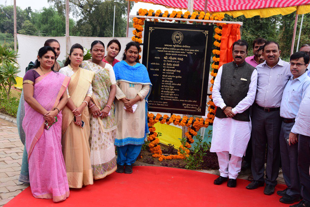 igautamshah's tweet photo. Glad to complete inauguration ceremony today morning 
for new Garden developed by #AMC near Shahwadi Canal Vasna ward West Zone.
#Ahmedabad https://t.co/2kbsDlHW2B