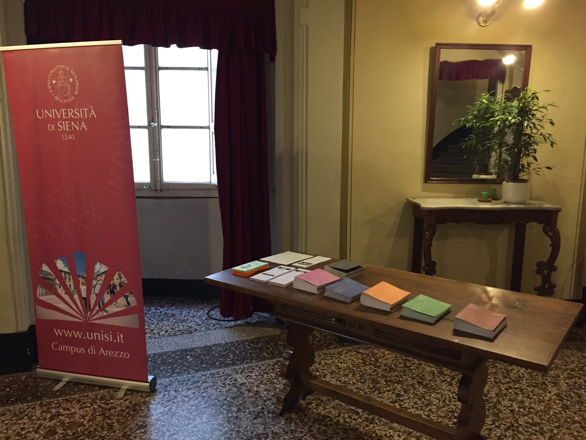 DSFUCI's tweet photo. Tutor on tour 👯📚 #orientamento #dsfuci #unisi #university #tutor #Cortona https://t.co/UewC2YImiO