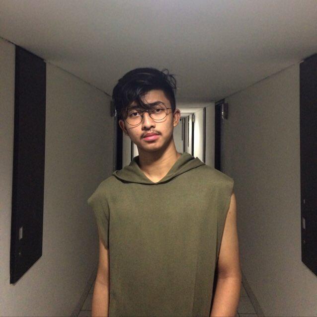 RizalAgatha's tweet photo. Come hangout with me on #BIGOLIVE https://t.co/FXtGWelLPI https://t.co/D6qOwm8Nt5