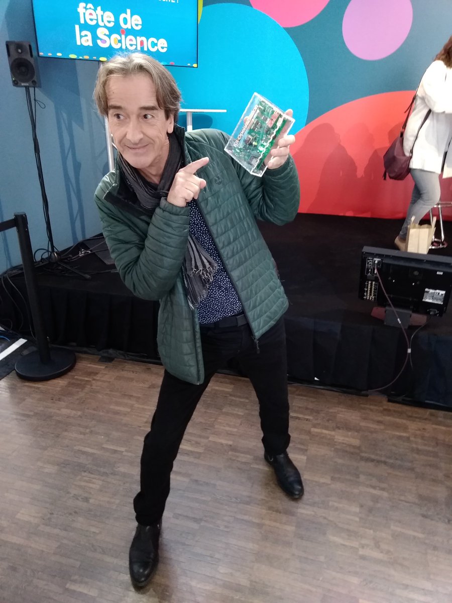 Christian Simon tweet media