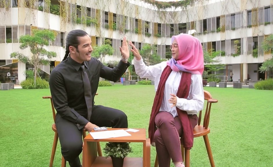 Terima kasih @riaricis1795 yang sudah bereskperimen dengan <a href="/romyrafaelmind/">Romy Rafael</a> !!

dan utk imajiners yg sudah setia menonton! :D
Happy weekend!