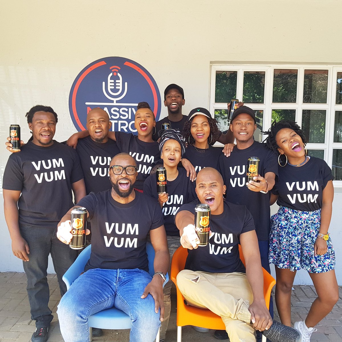 djsbu's tweet photo. Madness in the morning with the team. #VumVum #ripbrowndash #ripgiftleremi https://t.co/EoHMAT11lx
