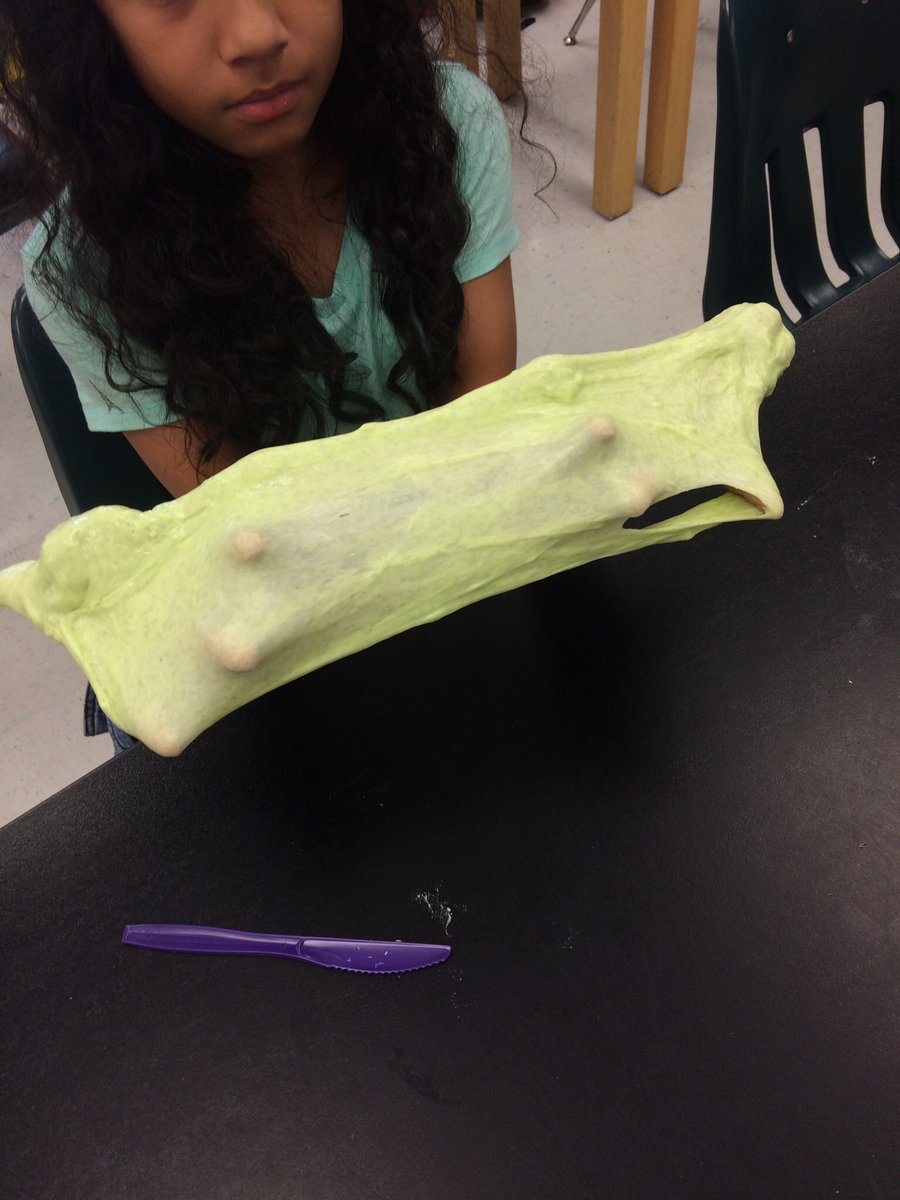 Meez_oh's tweet photo. From the last Science Club meeting! I can’t wait for the next one, this Monday, October 16!!! https://t.co/52A0U6yG5p