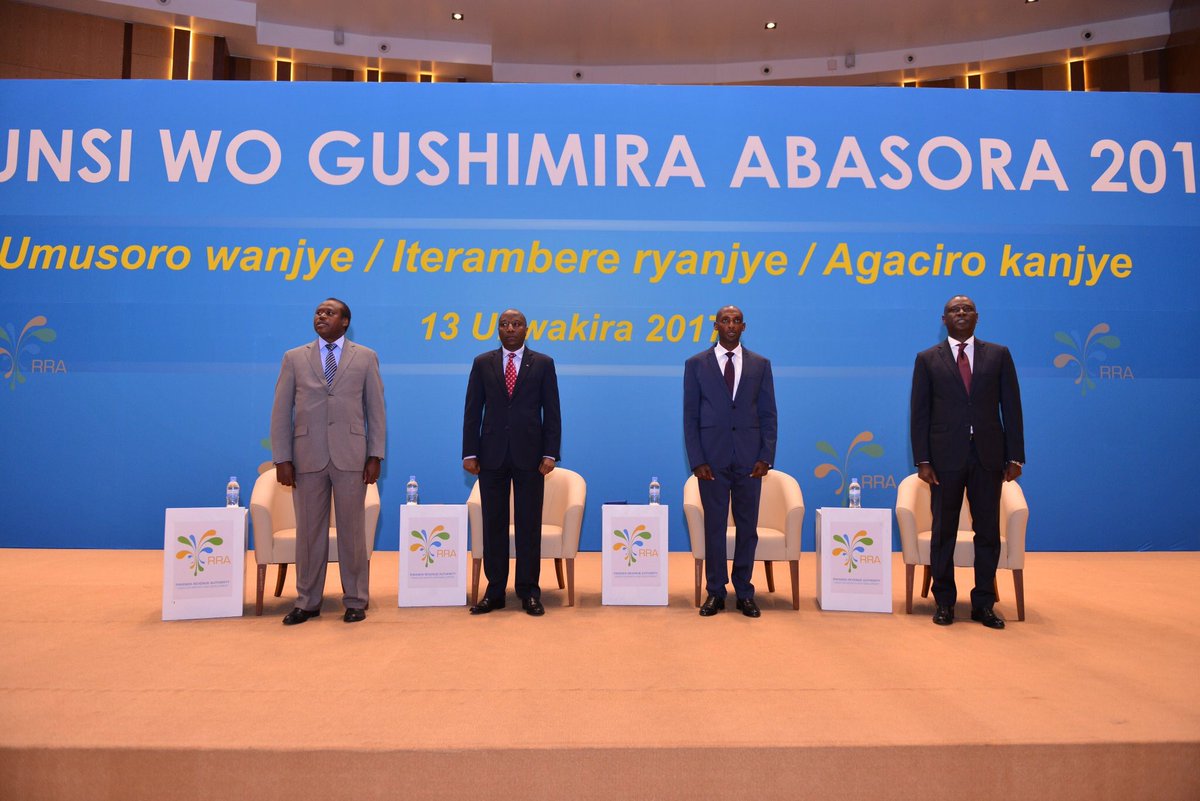 HopeMagazine1's tweet photo. #HappeningNow @rrainfo Taxpayer Appreciation Day 2017
Follow LIVE on https://t.co/Odadhk9si4
#MyTax #MyDevelopment #MyDignity #Rwanda https://t.co/gvA5NRyhgo