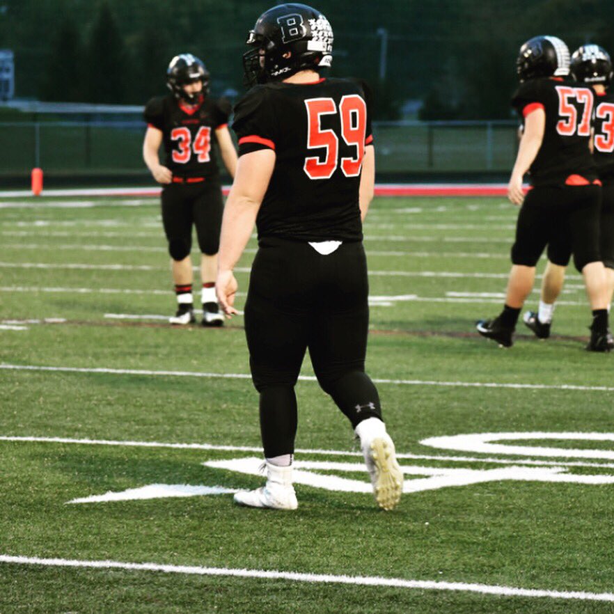 brriittttaanny's tweet photo. It’s Game Day in the Jungle, baby! Time to #GetKunk and play hard! #BeatTheTbirds #FAMILY 🏈🏈 https://t.co/xjc0xPJ7I8