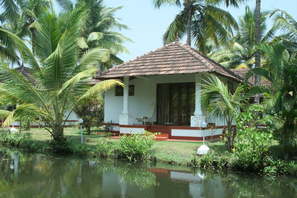 rockstays's tweet photo. "Eco-friendly backwater resort in a remote village of Kerala
₹4,000"
https://t.co/CNa9r0lLQW https://t.co/Rz7PiHXVhE