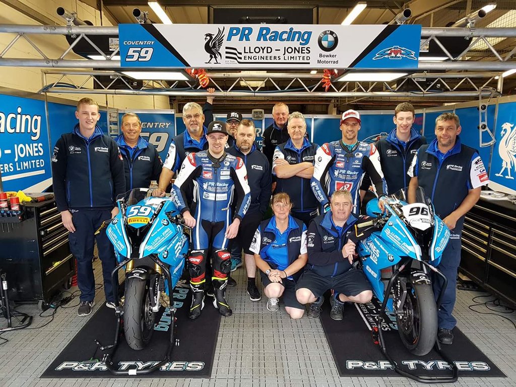 Team #PRRACING  ready  to race here at Brands Hatch. #SmrzGang <a href="/Covey90/">Sam Coventry</a> #MCEBSB