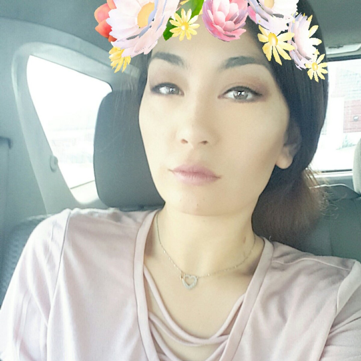 thisbetanyad's tweet photo. 🌼🏵 https://t.co/N7onfSBGUs