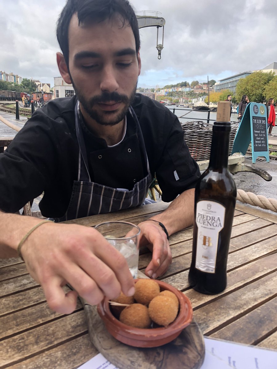 Oliveshed tweet media